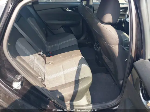 3KPF34AD8NE478868 2022 KIA FORTE - Image 8