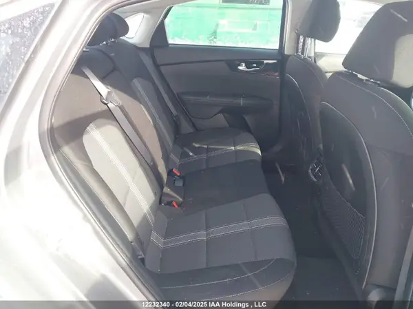 3KPF34AD8NE504675 2022 KIA FORTE - Image 8