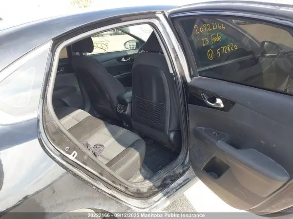 3KPF34AD8PE572820 2023 KIA FORTE - Image 8