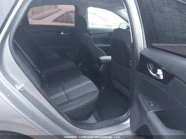 3KPF34AD8PE572980 2023 KIA FORTE - Image 8