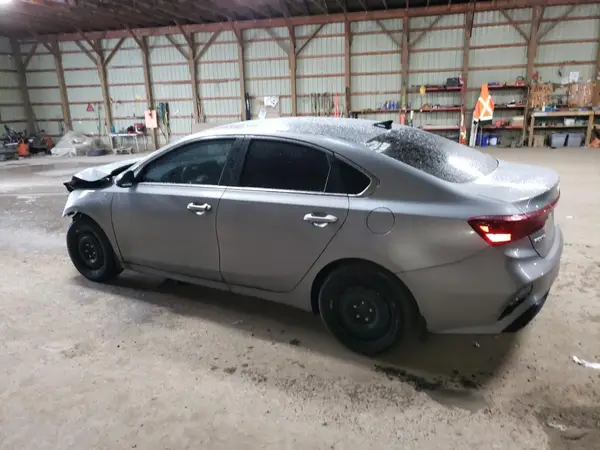 3KPF34AD8PE669158 2023 KIA FORTE - Image 2