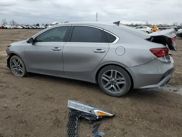 3KPF34AD8PE672013 2023 KIA FORTE - Image 2