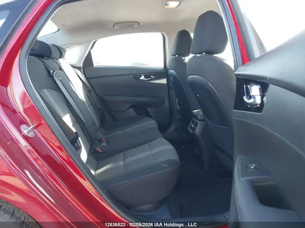 3KPF34AD8PE677485 2023 KIA FORTE - Image 8