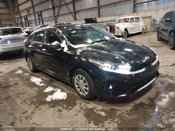 3KPF34AD8RE745948 2024 KIA FORTE - Image 1