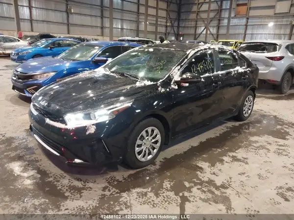 3KPF34AD8RE745948 2024 KIA FORTE - Image 2