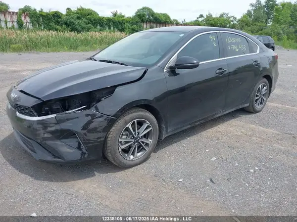 3KPF34AD8RE746453 2024 KIA FORTE - Image 2