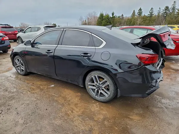 3KPF34AD8RE758909 2024 KIA FORTE - Image 2