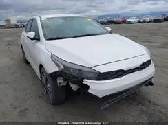 3KPF34AD8RE759302 2024 KIA FORTE