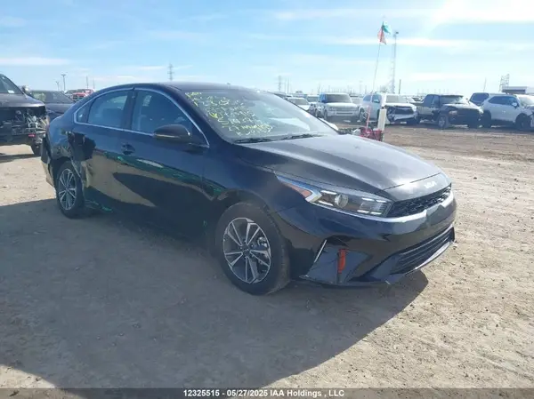 3KPF34AD8RE770915 2024 KIA FORTE - Image 1