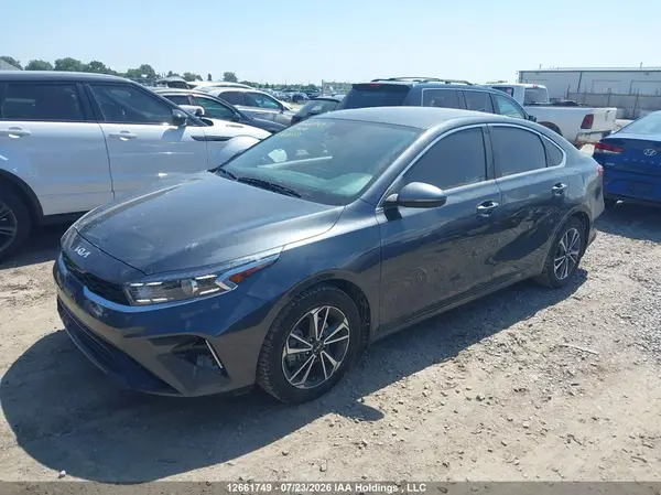 3KPF34AD8RE808059 2024 KIA FORTE - Image 2