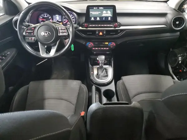 3KPF34AD9KE006643 2019 KIA FORTE - Image 8