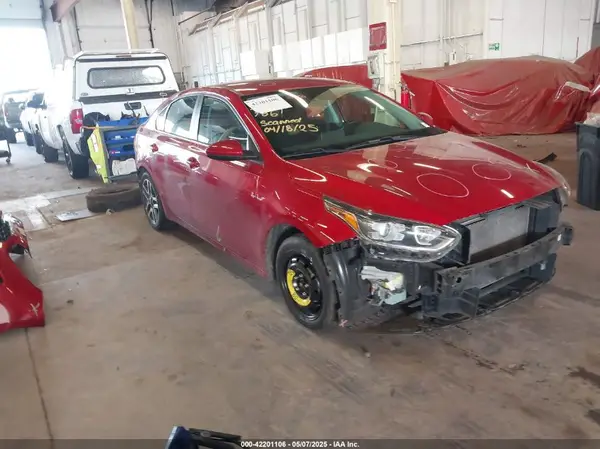 3KPF34AD9KE013656 2019 KIA FORTE - Image 1