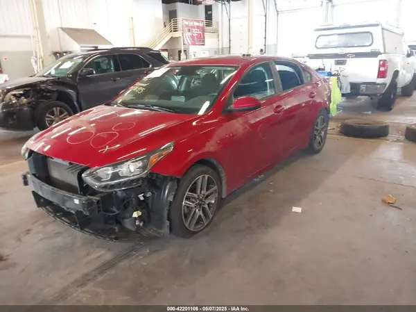3KPF34AD9KE013656 2019 KIA FORTE - Image 2