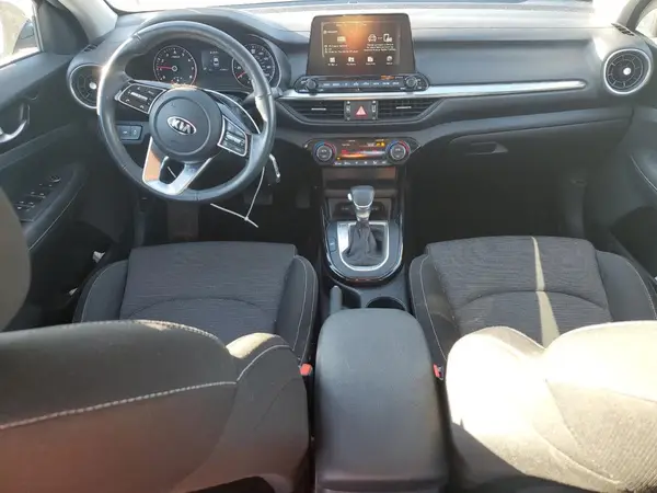 3KPF34AD9KE016363 2019 KIA FORTE - Image 8