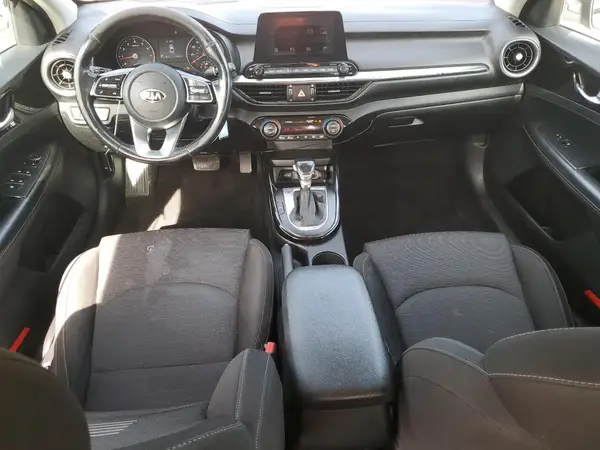 3KPF34AD9KE017092 2019 KIA FORTE - Image 8