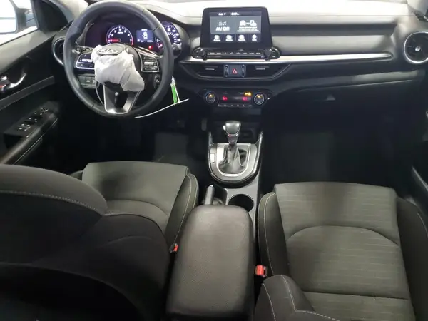 3KPF34AD9KE028951 2019 KIA FORTE - Image 8