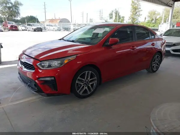 3KPF34AD9KE042090 2019 KIA FORTE - Image 2