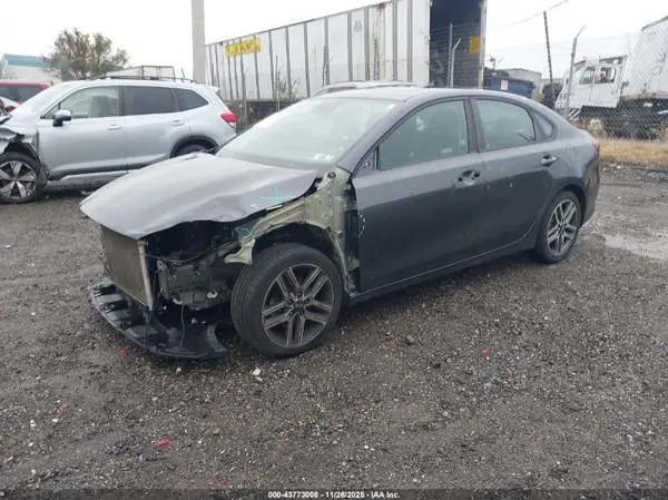 3KPF34AD9KE063330 2019 KIA FORTE - Image 2