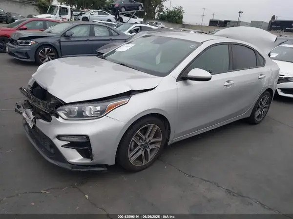 3KPF34AD9KE064428 2019 KIA FORTE - Image 2