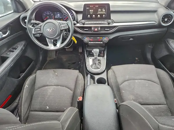 3KPF34AD9KE104183 2019 KIA FORTE - Image 8