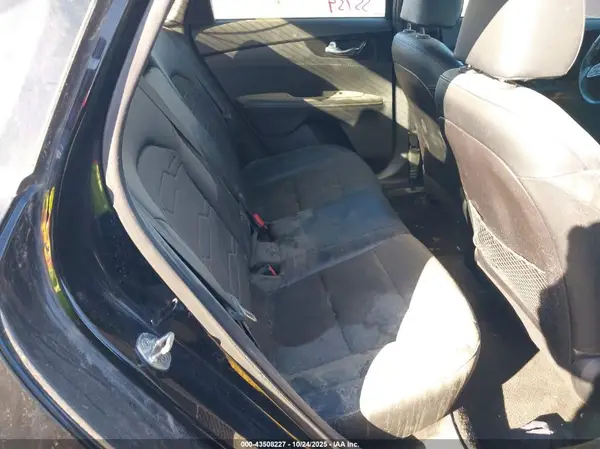 3KPF34AD9LE136827 2020 KIA FORTE - Image 8