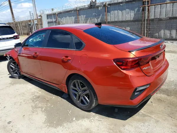 3KPF34AD9LE195585 2020 KIA FORTE - Image 2