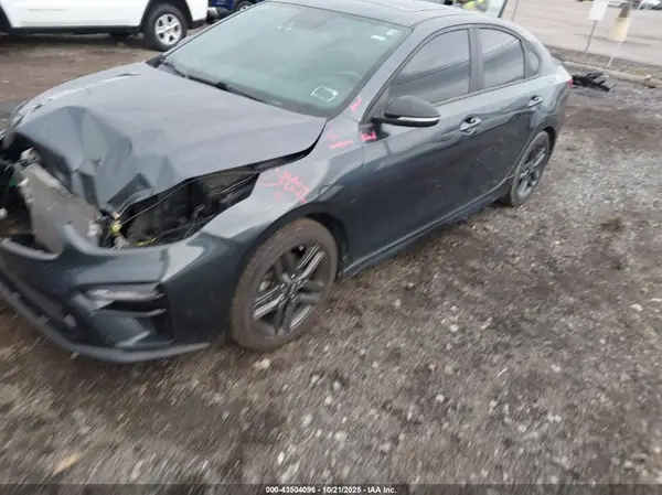 3KPF34AD9LE244381 2020 KIA FORTE - Image 2