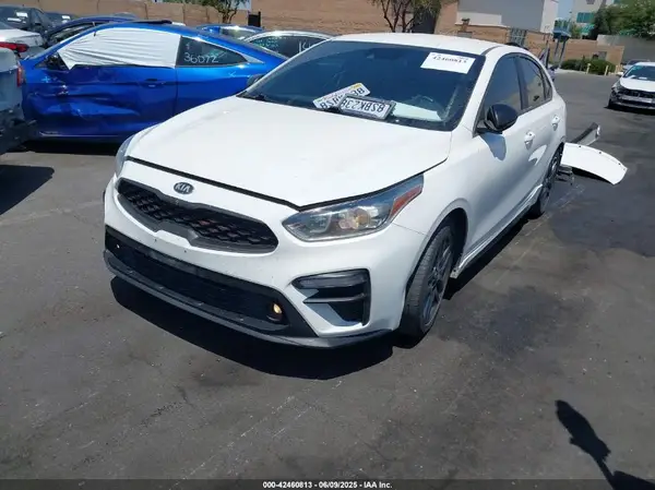 3KPF34AD9ME264373 2021 KIA FORTE - Image 2