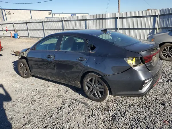 3KPF34AD9ME265054 2021 KIA FORTE - Image 2