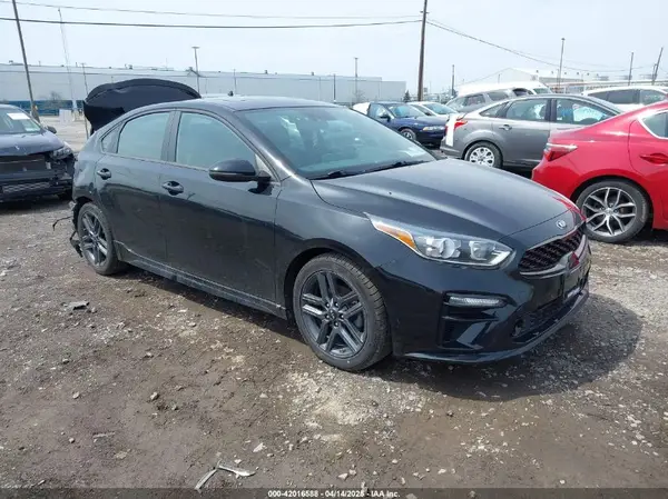 3KPF34AD9ME273882 2021 KIA FORTE - Image 1