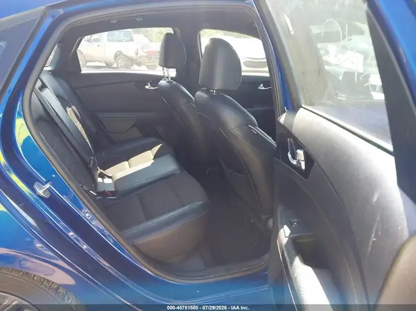 3KPF34AD9ME283005 2021 KIA FORTE - Image 8