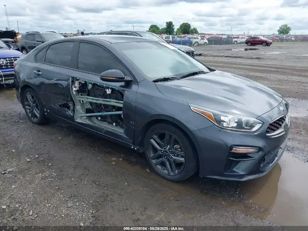 3KPF34AD9ME293470 2021 KIA FORTE - Image 1