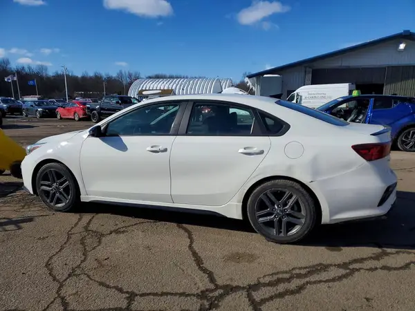 3KPF34AD9ME301020 2021 KIA FORTE - Image 2