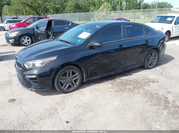 3KPF34AD9ME326628 2021 KIA FORTE - Image 2