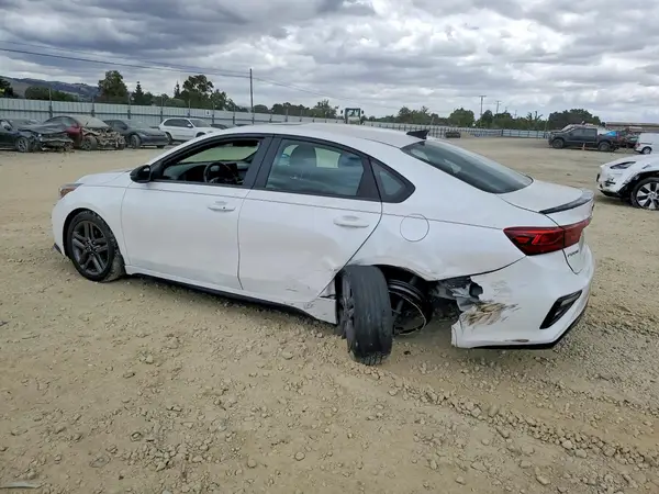 3KPF34AD9ME330744 2021 KIA FORTE - Image 2