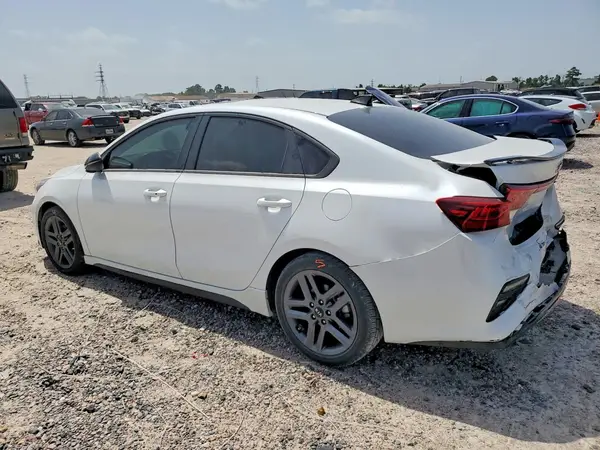 3KPF34AD9ME332333 2021 KIA FORTE - Image 2