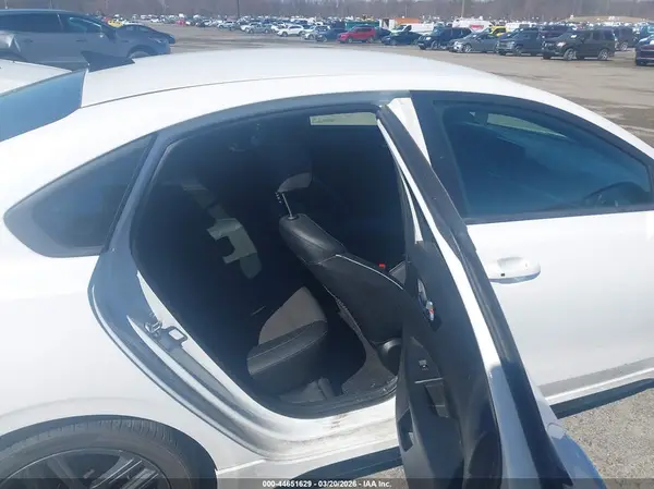 3KPF34AD9ME341114 2021 KIA FORTE - Image 8