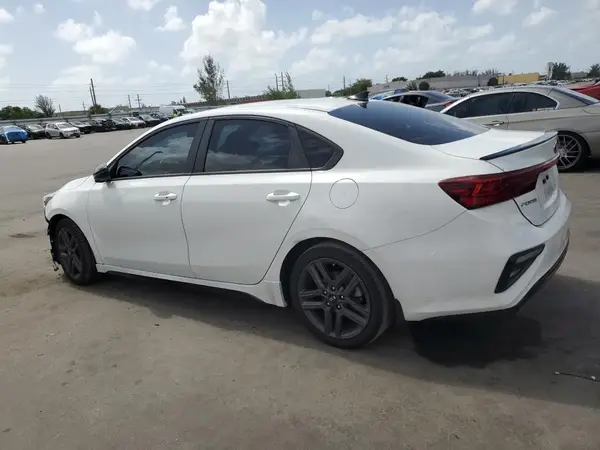 3KPF34AD9ME358365 2021 KIA FORTE - Image 2