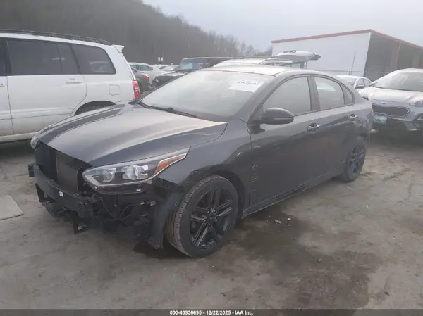 3KPF34AD9ME382018 2021 KIA FORTE - Image 2