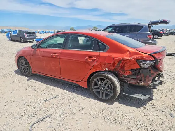 3KPF34AD9ME385145 2021 KIA FORTE - Image 2