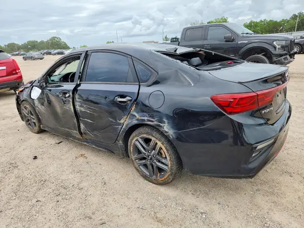 3KPF34AD9ME389762 2021 KIA FORTE - Image 2