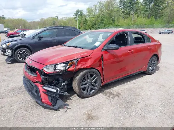 3KPF34AD9ME404146 2021 KIA FORTE - Image 2