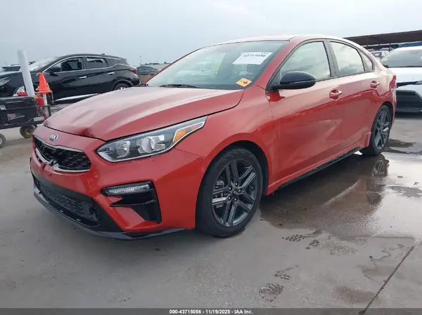 3KPF34AD9ME404454 2021 KIA FORTE - Image 2