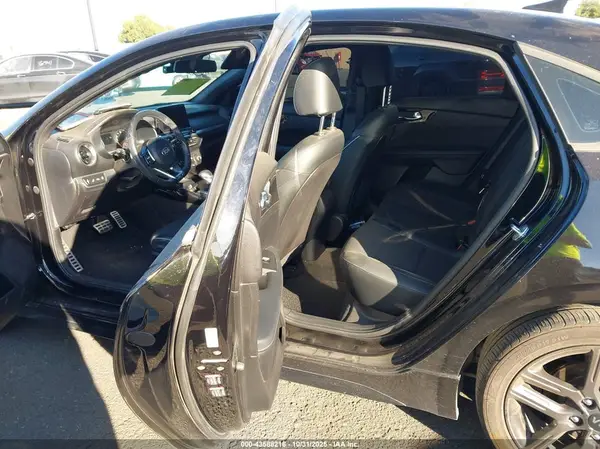 3KPF34AD9ME412506 2021 KIA FORTE - Image 8