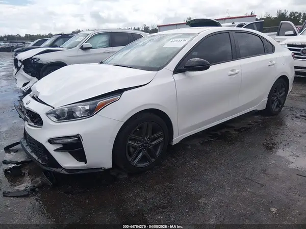 3KPF34AD9ME417012 2021 KIA FORTE - Image 2