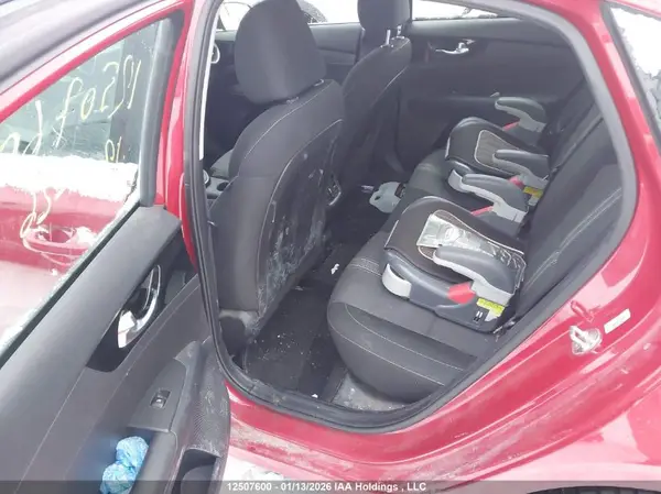 3KPF34AD9NE435964 2022 KIA FORTE - Image 8