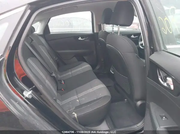 3KPF34AD9NE480998 2022 KIA FORTE - Image 8