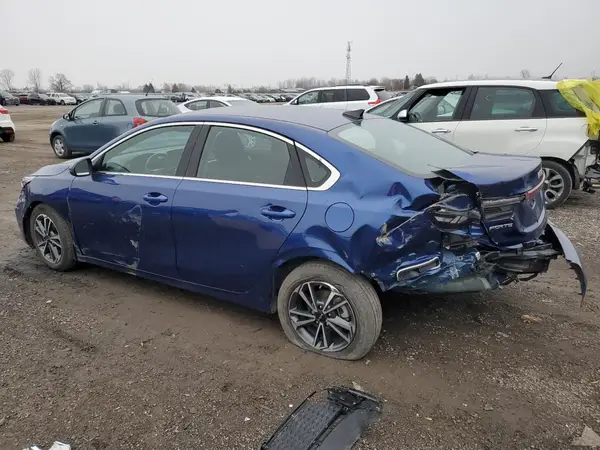 3KPF34AD9PE556349 2023 KIA FORTE - Image 2