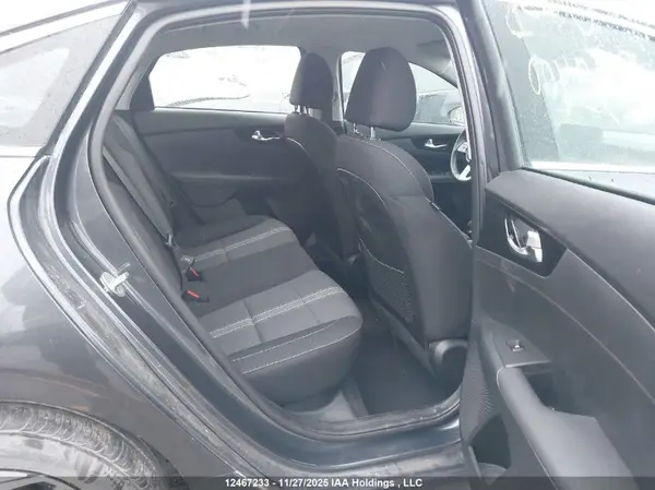 3KPF34AD9PE559400 2023 KIA FORTE - Image 8
