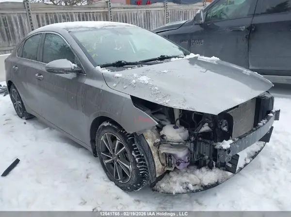 3KPF34AD9PE574172 2023 KIA FORTE - Image 1